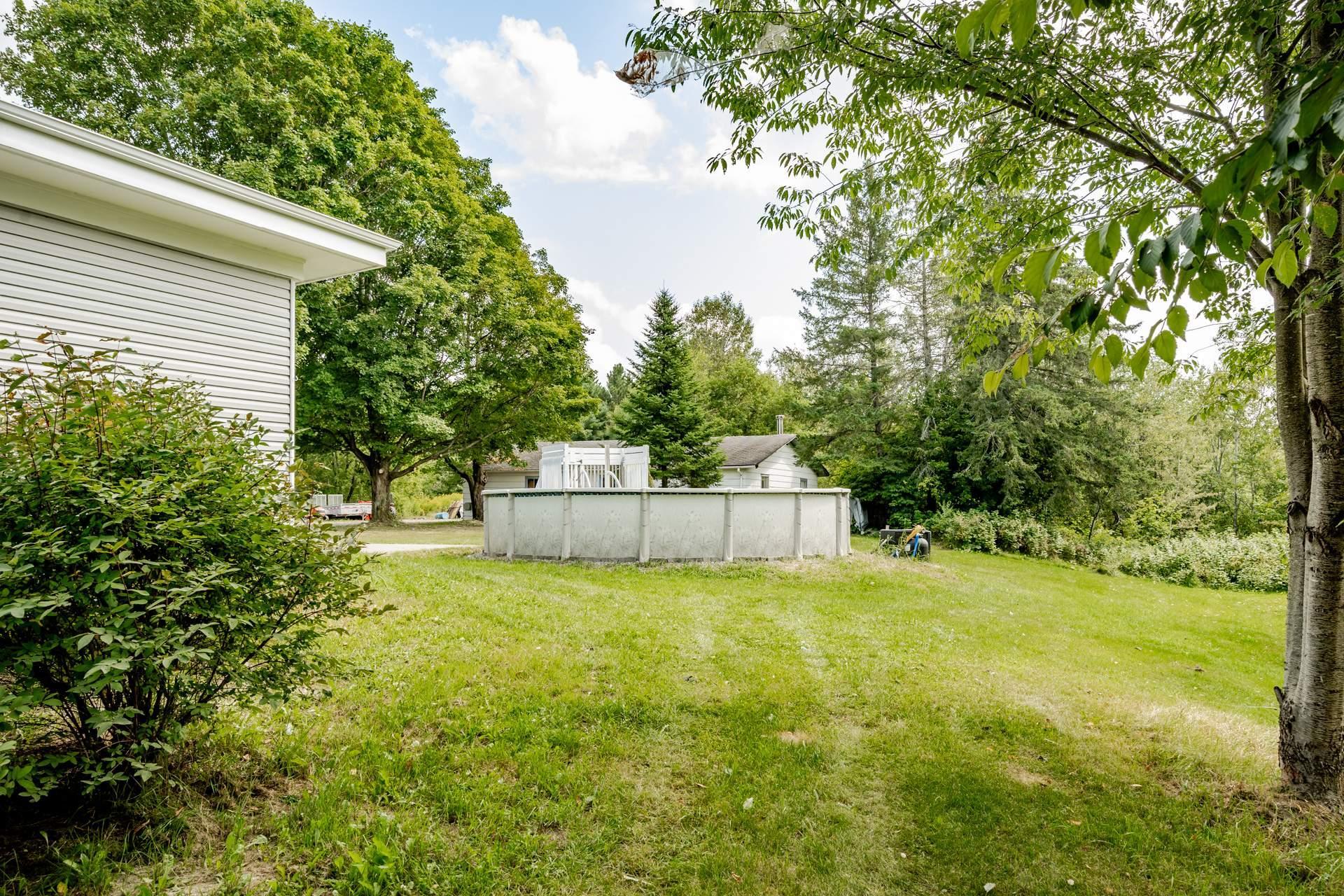 









31Z

 - 31AZ


Route 141

,
Coaticook,




QC
J1A2S2

