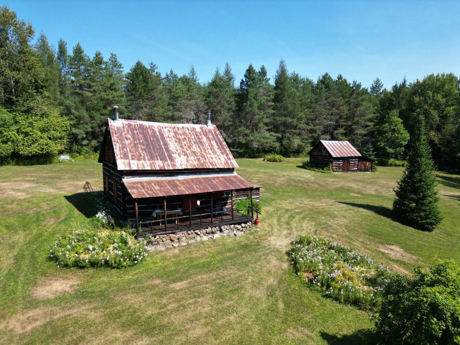 









3691


Ch. Lundon

,
Wentworth-Nord,




QC
J0T1Y0

