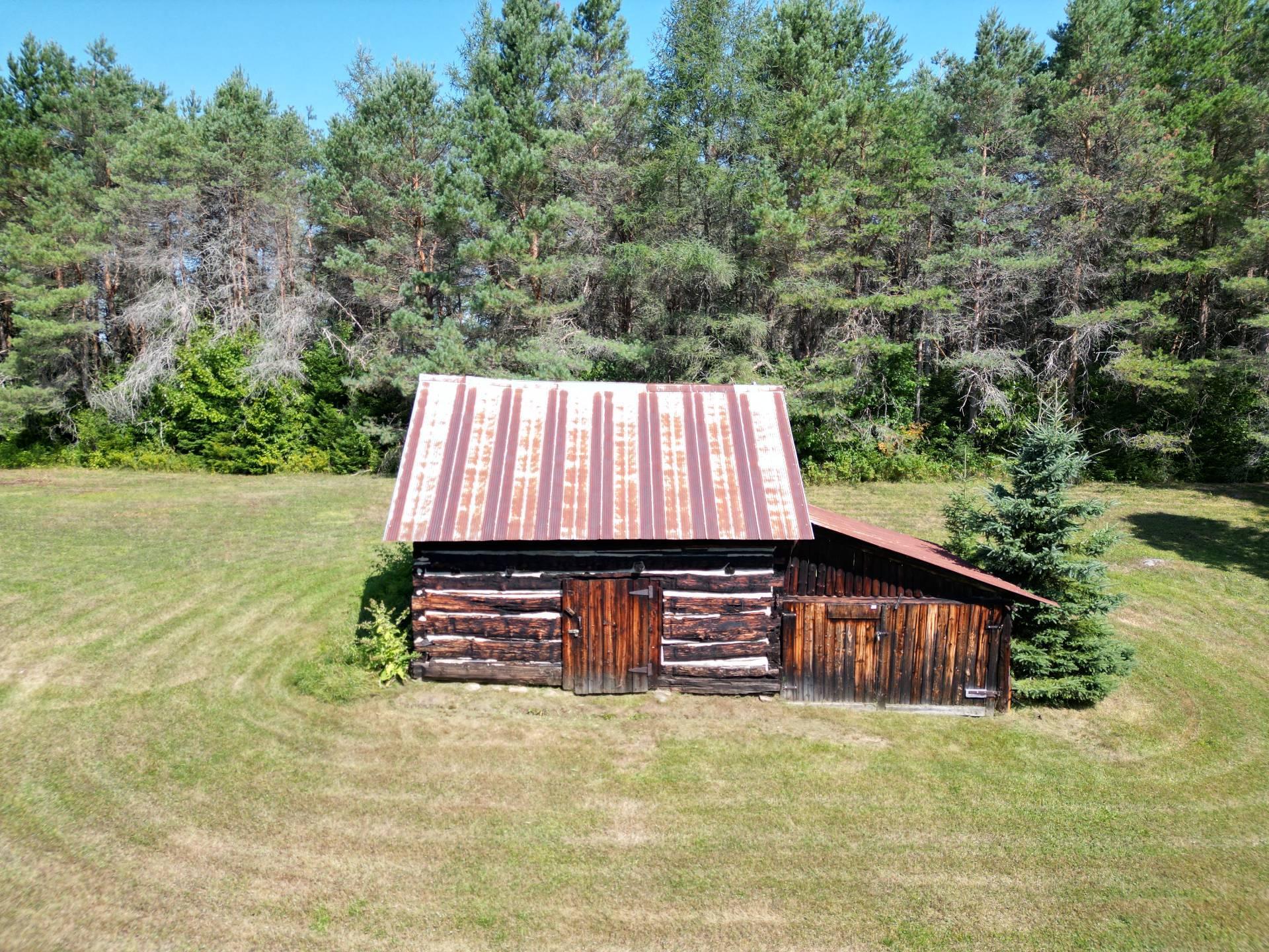 









3691


Ch. Lundon

,
Wentworth-Nord,




QC
J0T1Y0


