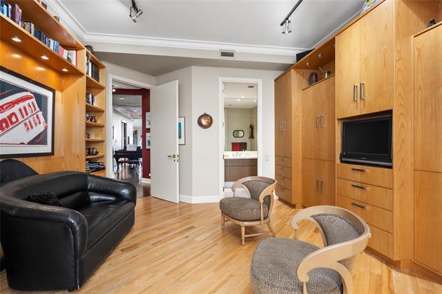 









160


Tuxedo

AVE, 1603,
Winnipeg,




MB
R3P 1B2

