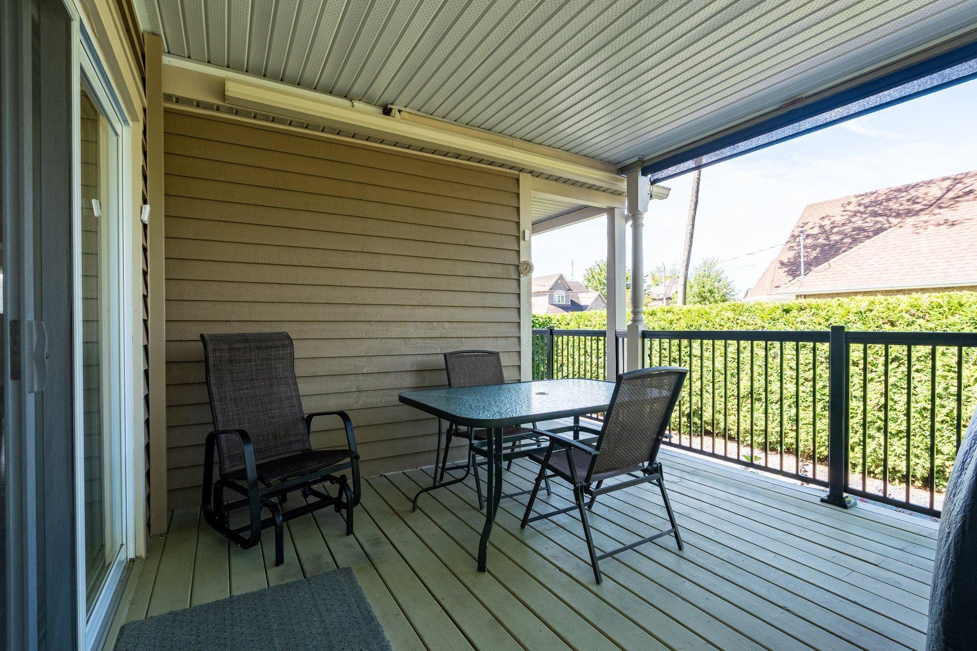 









462

 - 464


Rue de la Goudrelle

,
Sherbrooke (Fleurimont),




QC
J1G5G4

