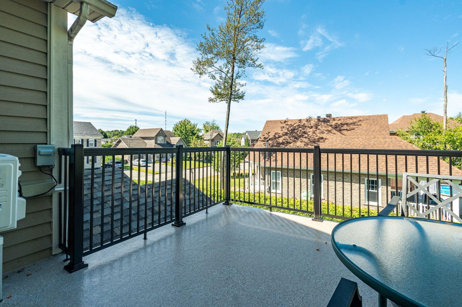 









462

 - 464


Rue de la Goudrelle

,
Sherbrooke (Fleurimont),




QC
J1G5G4

