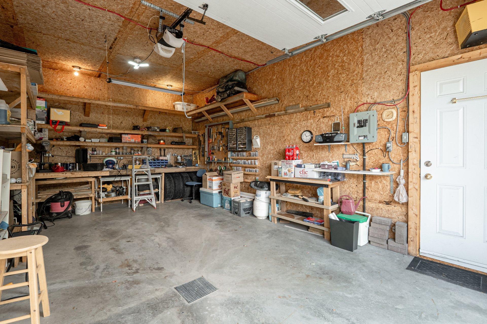 









462

 - 464


Rue de la Goudrelle

,
Sherbrooke (Fleurimont),




QC
J1G5G4

