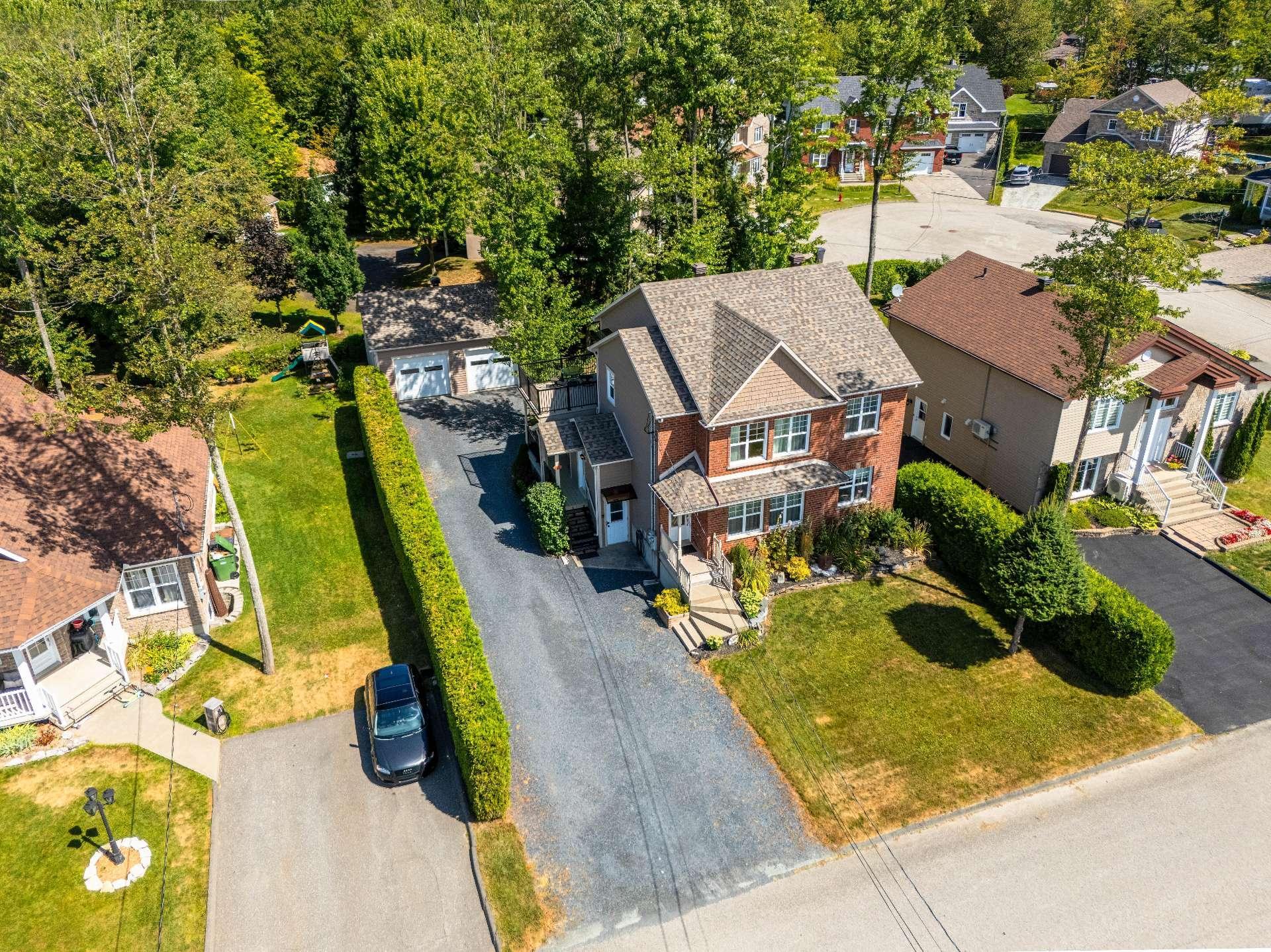









462

 - 464


Rue de la Goudrelle

,
Sherbrooke (Fleurimont),




QC
J1G5G4


