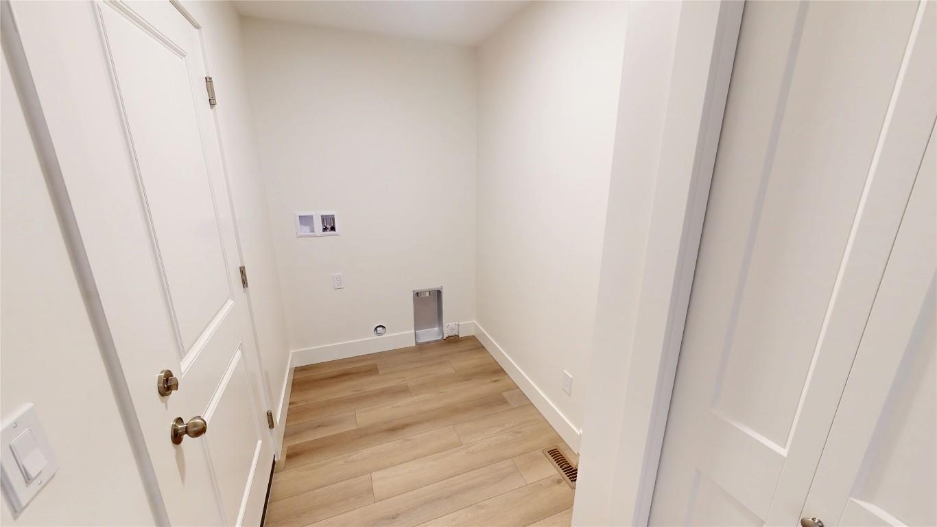 









353


Legacy Lookout

, B,
Cranbrook,




BC
V1C 0E4

