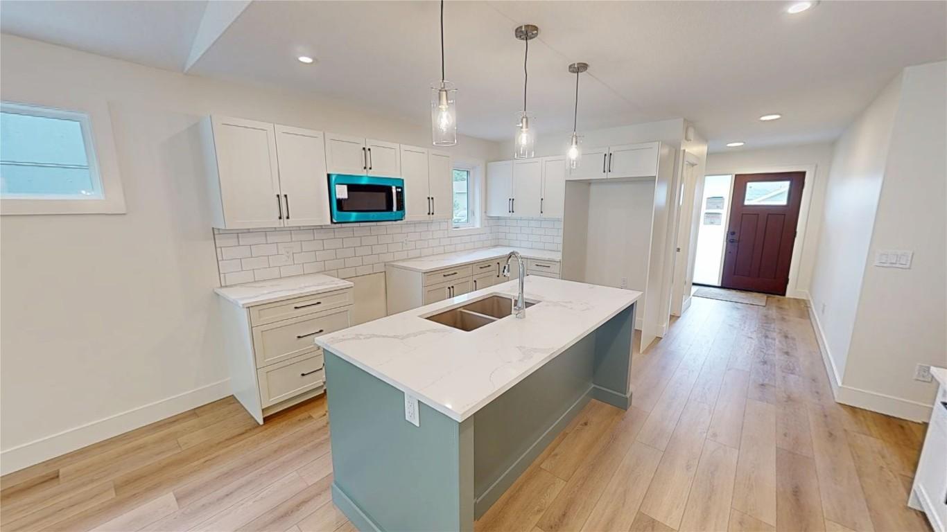 









353


Legacy Lookout

, B,
Cranbrook,




BC
V1C 0E4

