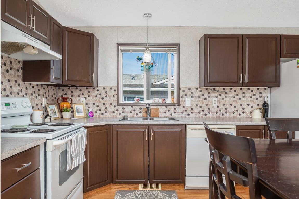 









12560


Westside

Road, 75,
Vernon,




BC
V1H 1S9

