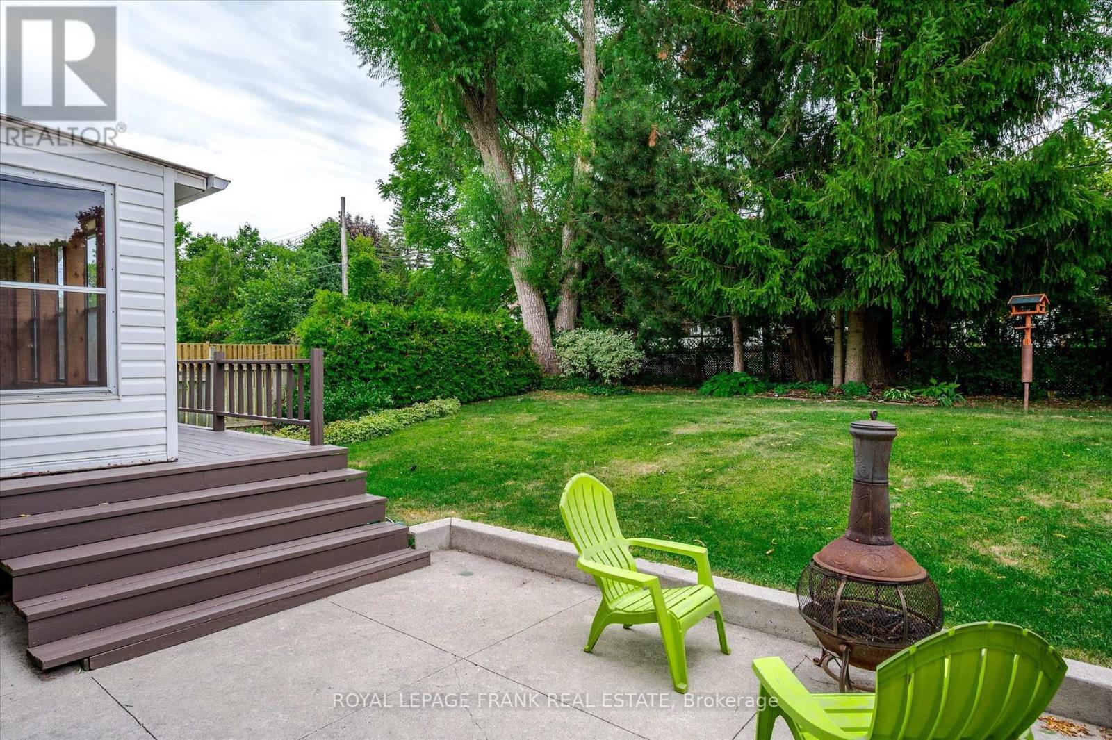 












280 GREENLAWN AVENUE

,
Peterborough North (South),




Ontario
K9H5K8

