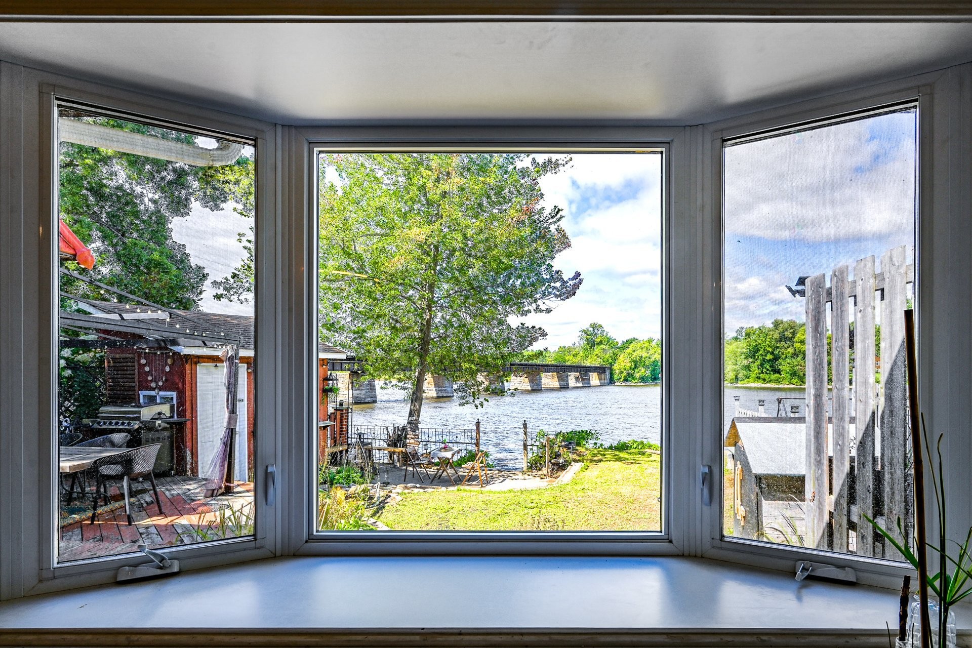 









13


Rue Alfred

,
Laval (Sainte-Rose),




QC
H7L2G8

