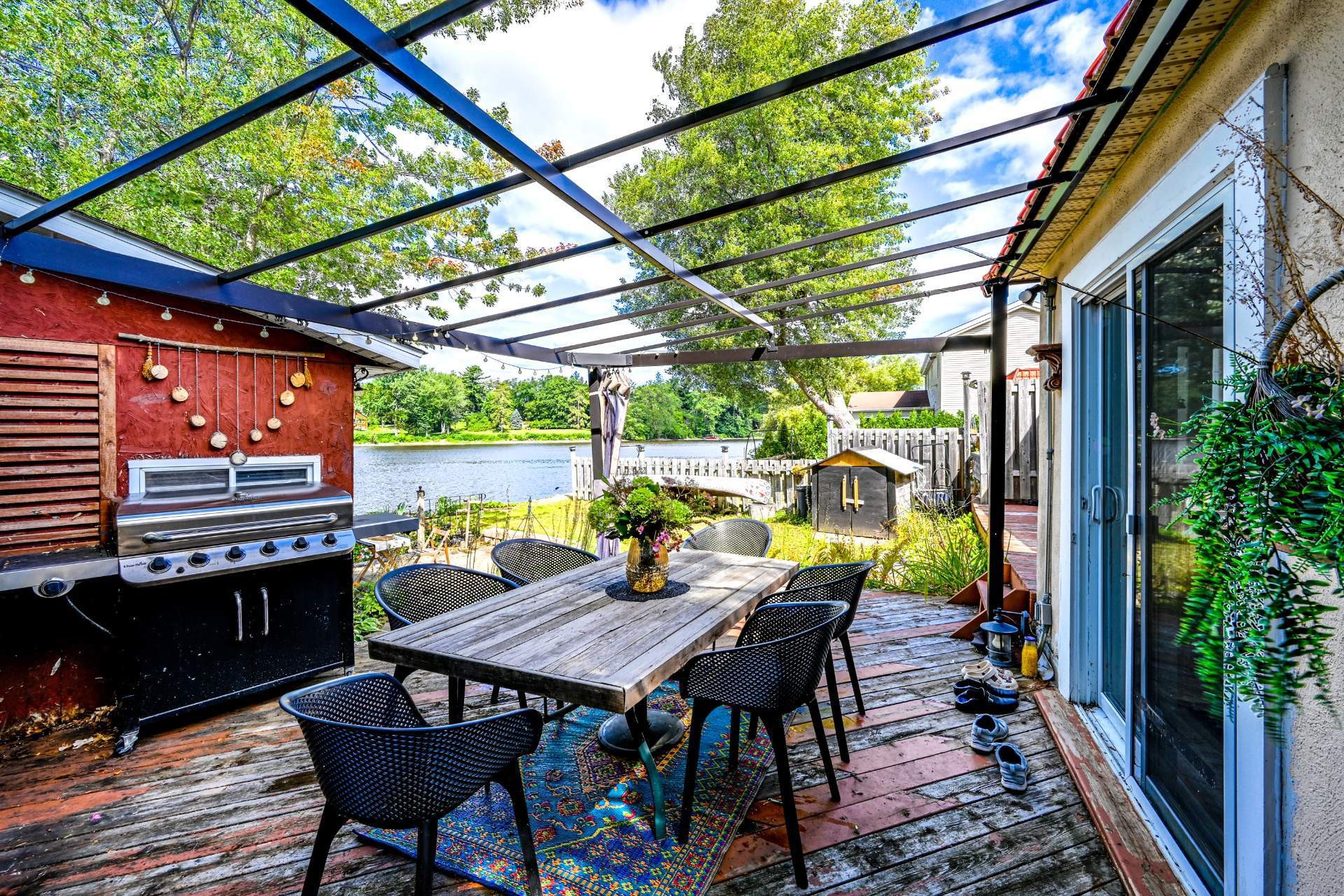 









13


Rue Alfred

,
Laval (Sainte-Rose),




QC
H7L2G8

