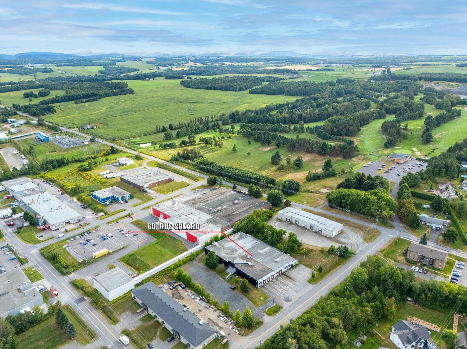 









60Z


Rue Sheard

,
Coaticook,




QC
J1A0B2

