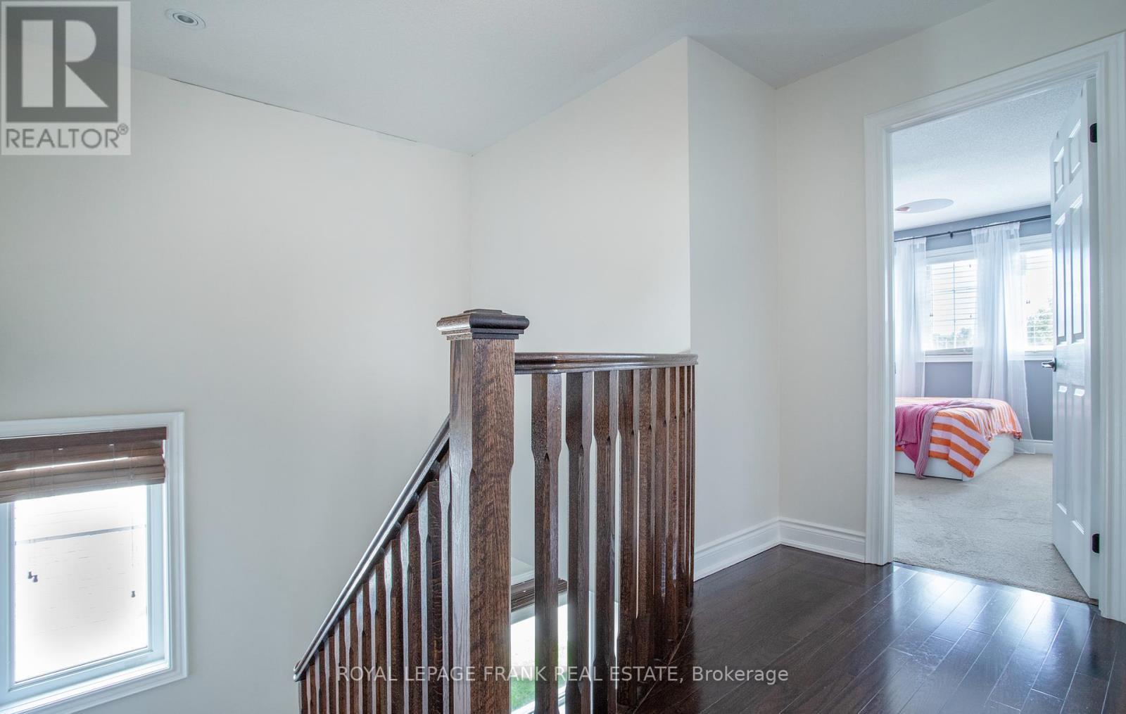 












1681 QUAIL RUN DRIVE

,
Oshawa (Taunton),




Ontario
L1K0M1

