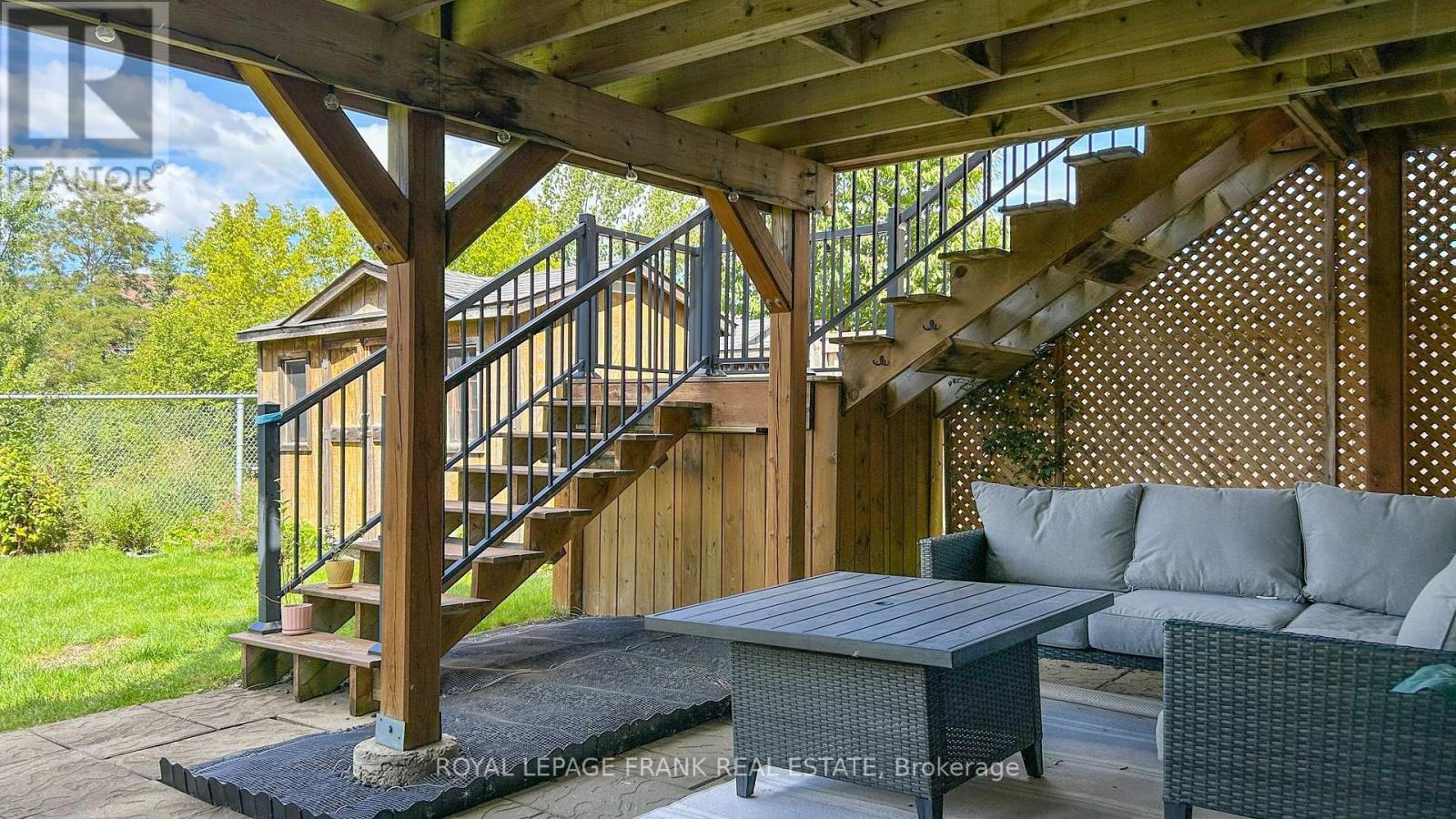 












1681 QUAIL RUN DRIVE

,
Oshawa (Taunton),




Ontario
L1K0M1

