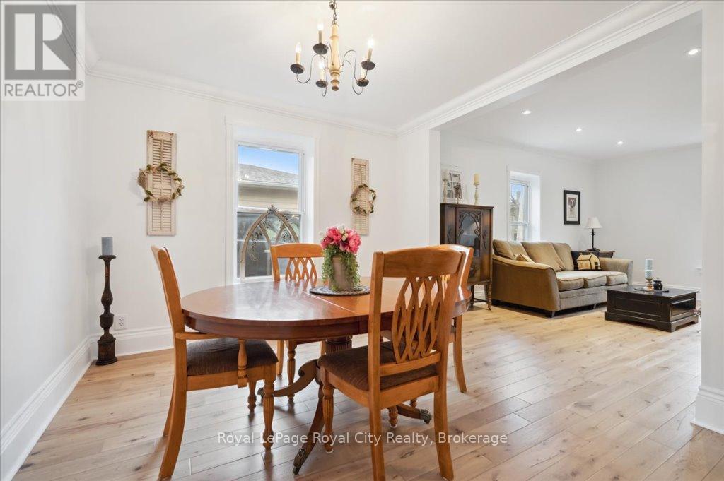 












42 BIELBY STREET

,
East Luther Grand Valley (Grand Valley),




Ontario
L9W5N3

