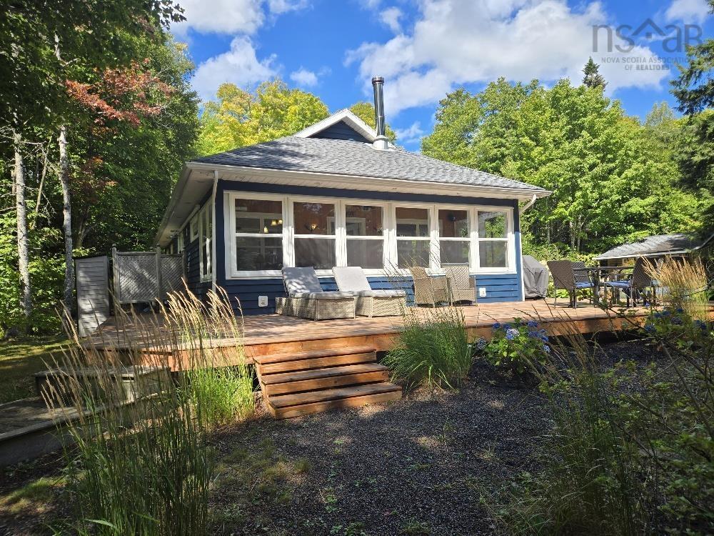 












76 Duncan Drive

,
Upper Kemptown,




NS
B0K 1V0

