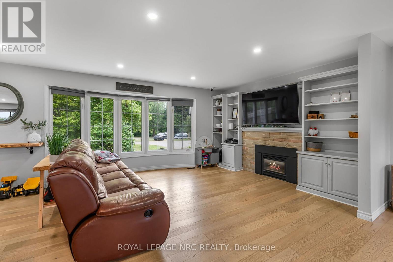 












87 PORT MAITLAND ROAD

,
Haldimand (Dunnville),




Ontario
N1A2W6

