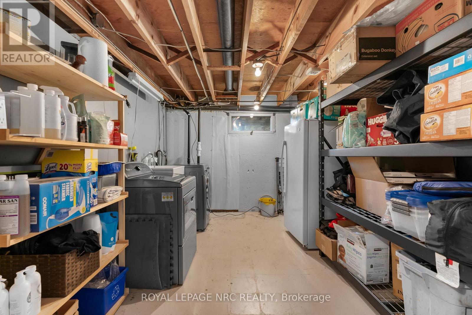 












87 PORT MAITLAND ROAD

,
Haldimand (Dunnville),




Ontario
N1A2W6

