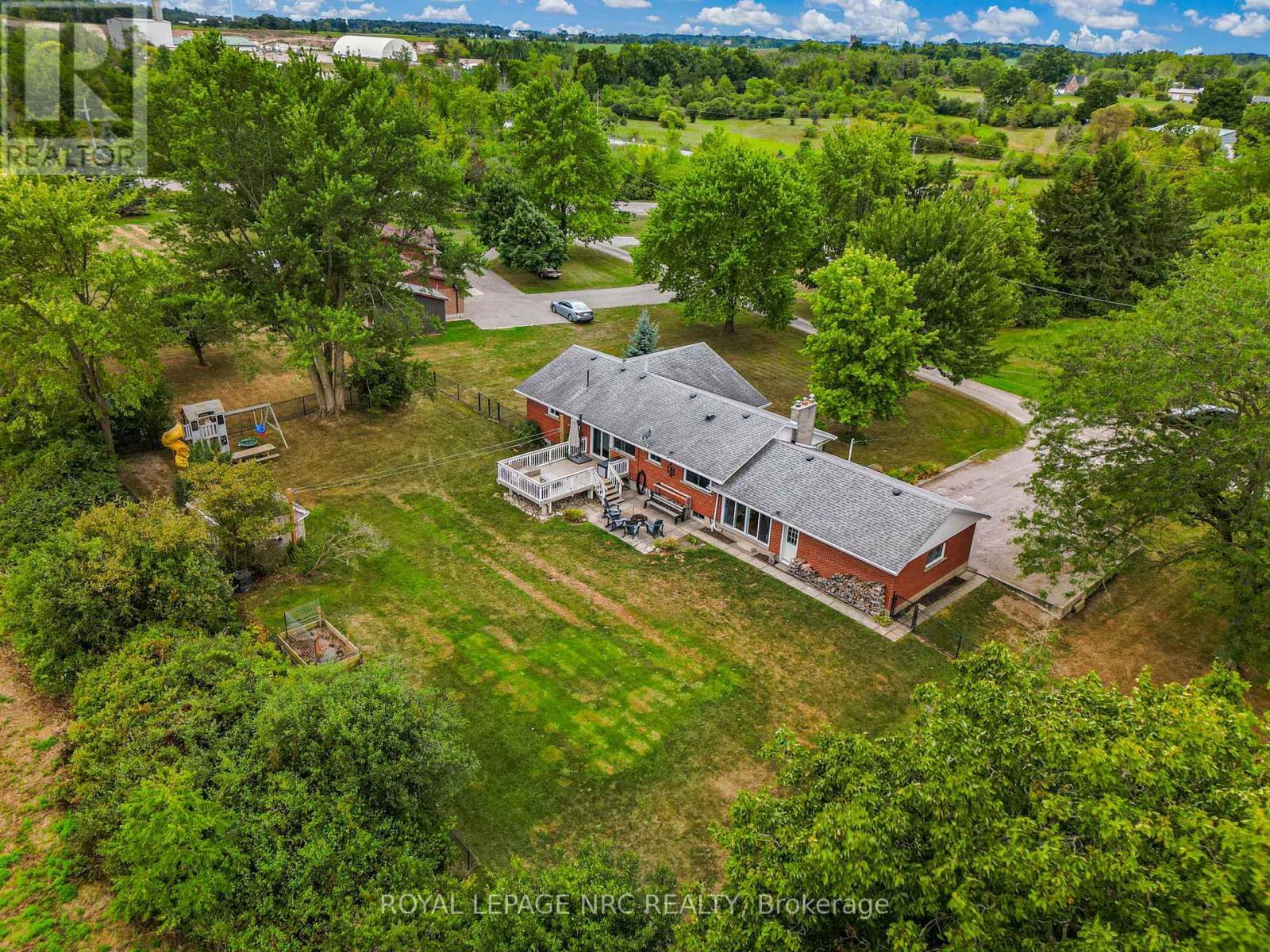 












87 PORT MAITLAND ROAD

,
Haldimand (Dunnville),




Ontario
N1A2W6

