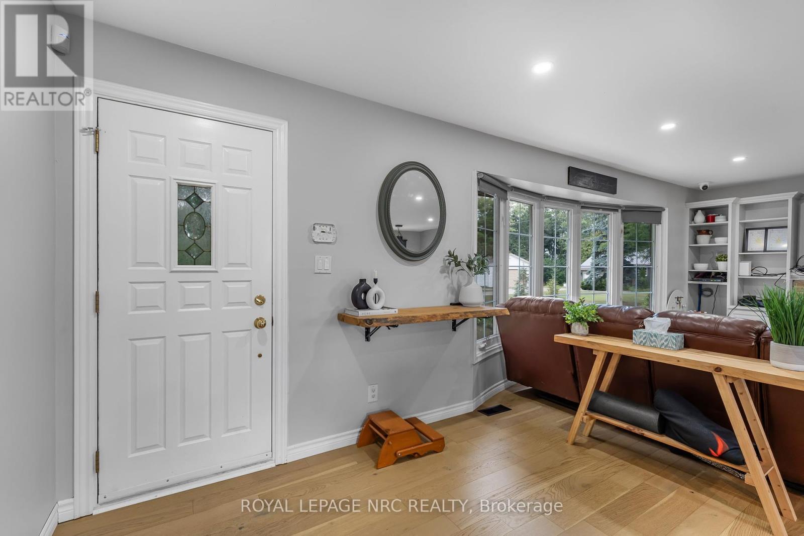 












87 PORT MAITLAND ROAD

,
Haldimand (Dunnville),




Ontario
N1A2W6

