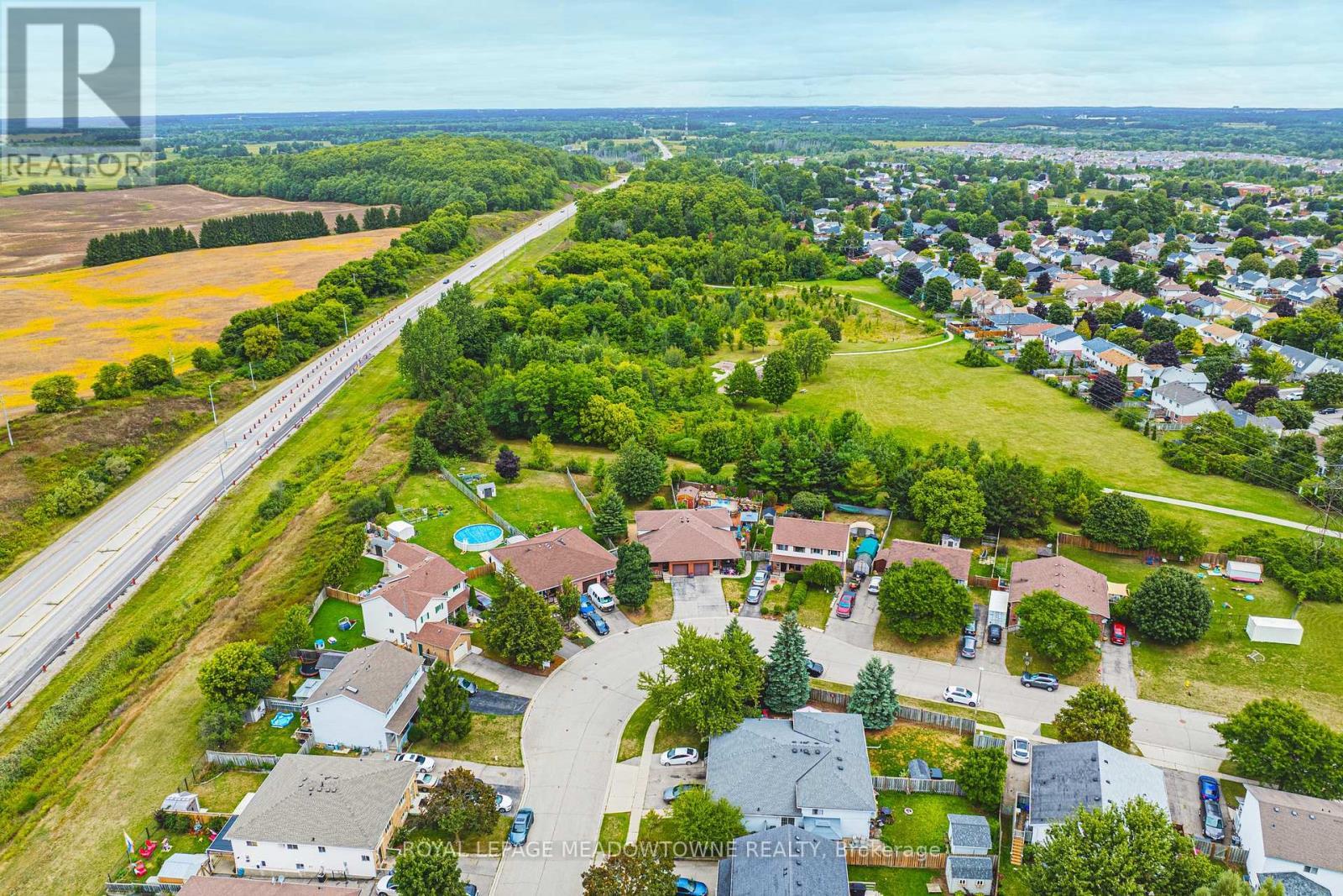 












116 DYER COURT

,
Cambridge,




Ontario
N3C4B9

