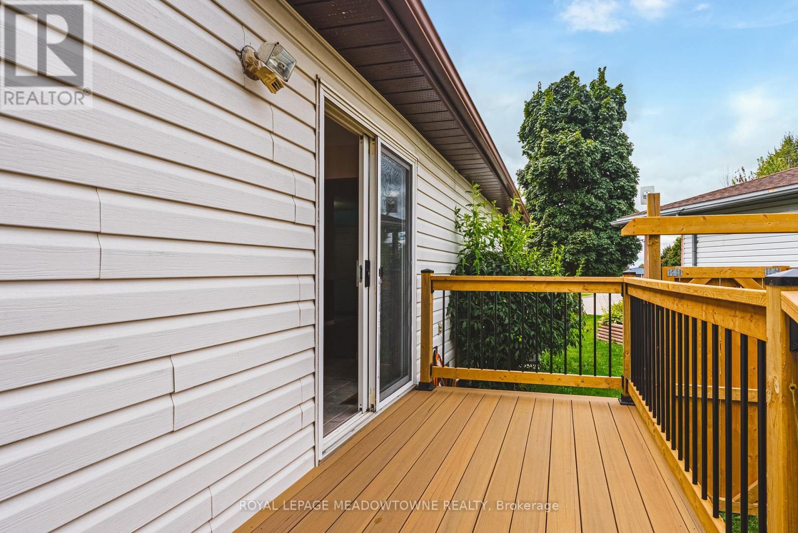 












116 DYER COURT

,
Cambridge,




Ontario
N3C4B9

