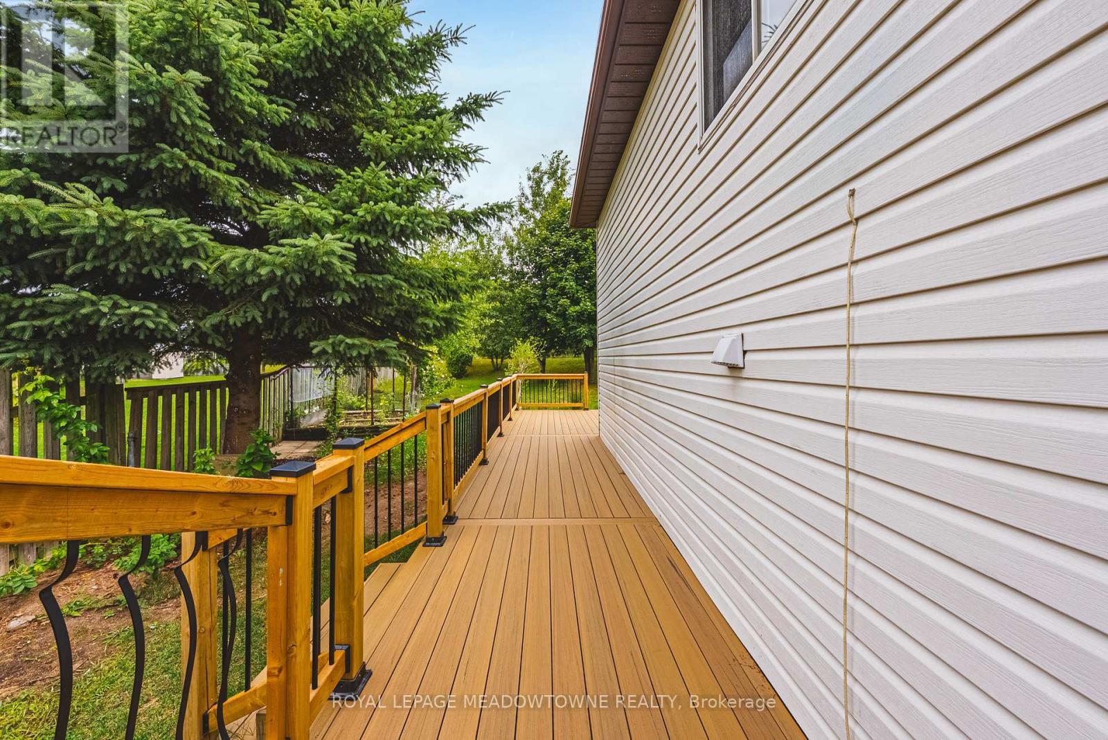 












116 DYER COURT

,
Cambridge,




Ontario
N3C4B9

