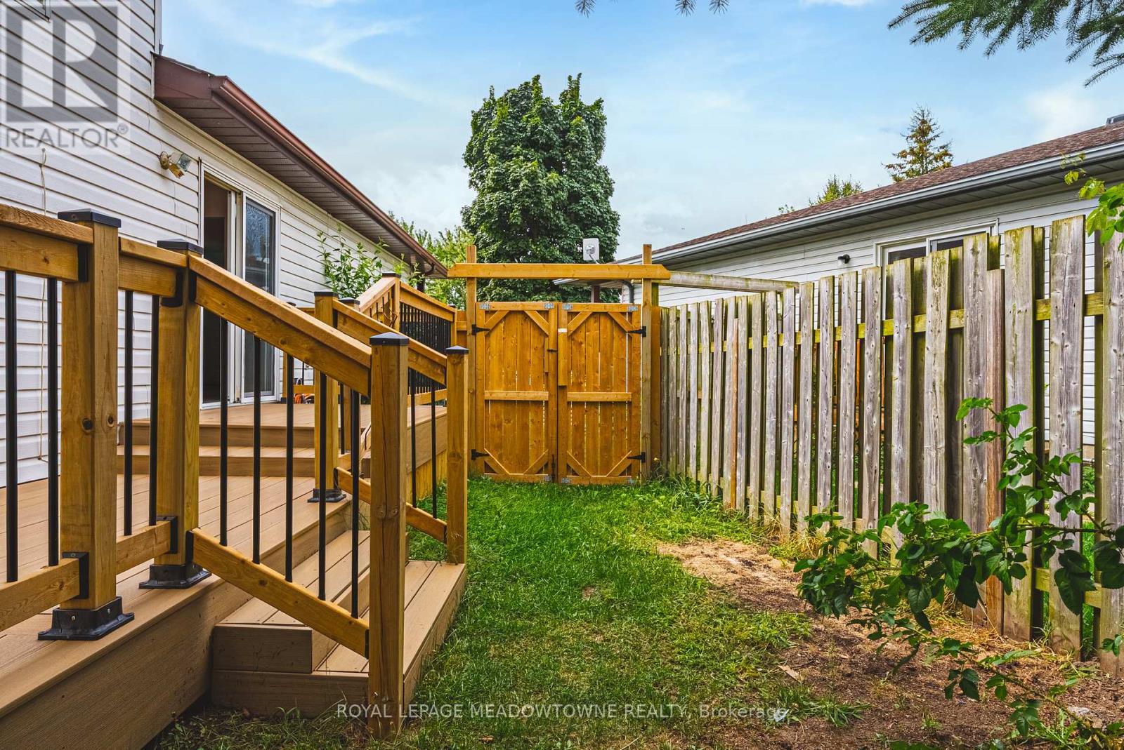 












116 DYER COURT

,
Cambridge,




Ontario
N3C4B9

