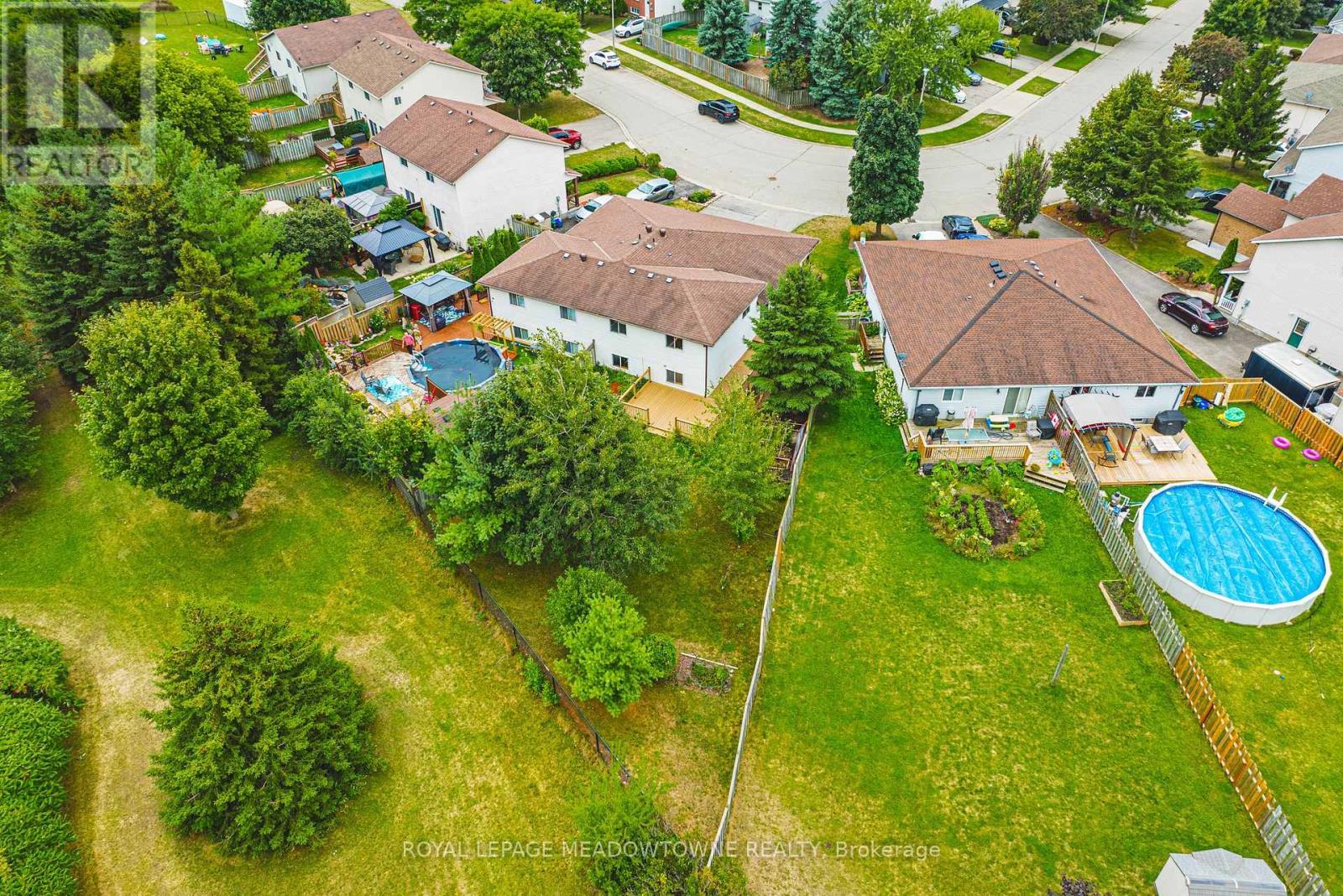 












116 DYER COURT

,
Cambridge,




Ontario
N3C4B9

