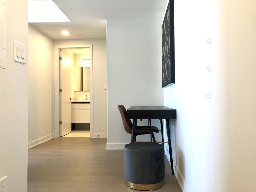 









1188


Rue St-Antoine O.

, 2112,
Montréal (Ville-Marie),




QC
H3C1B4

