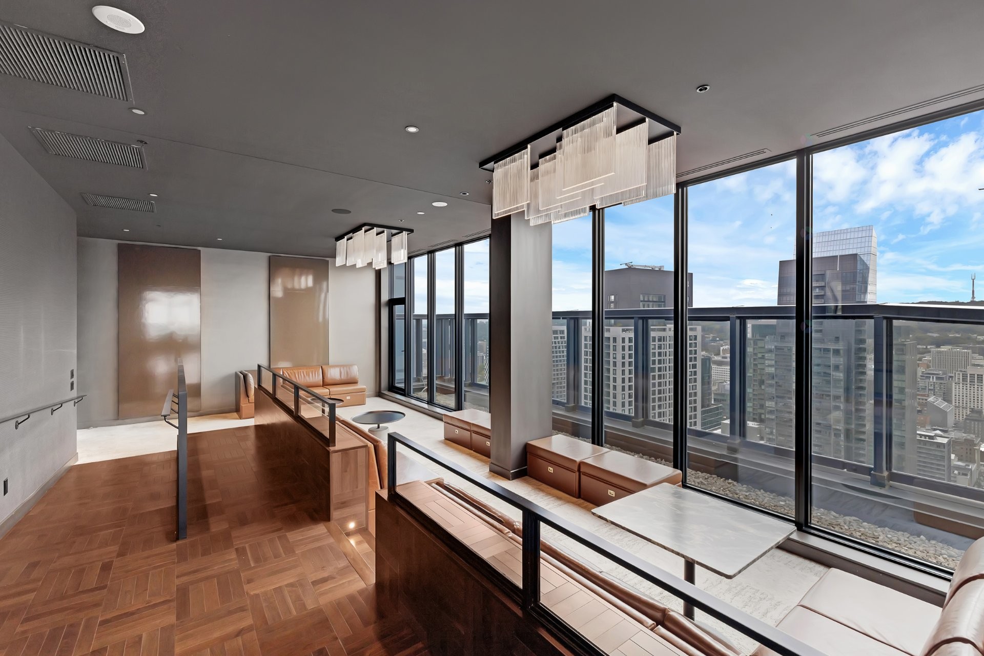 









1188


Rue St-Antoine O.

, 2112,
Montréal (Ville-Marie),




QC
H3C1B4

