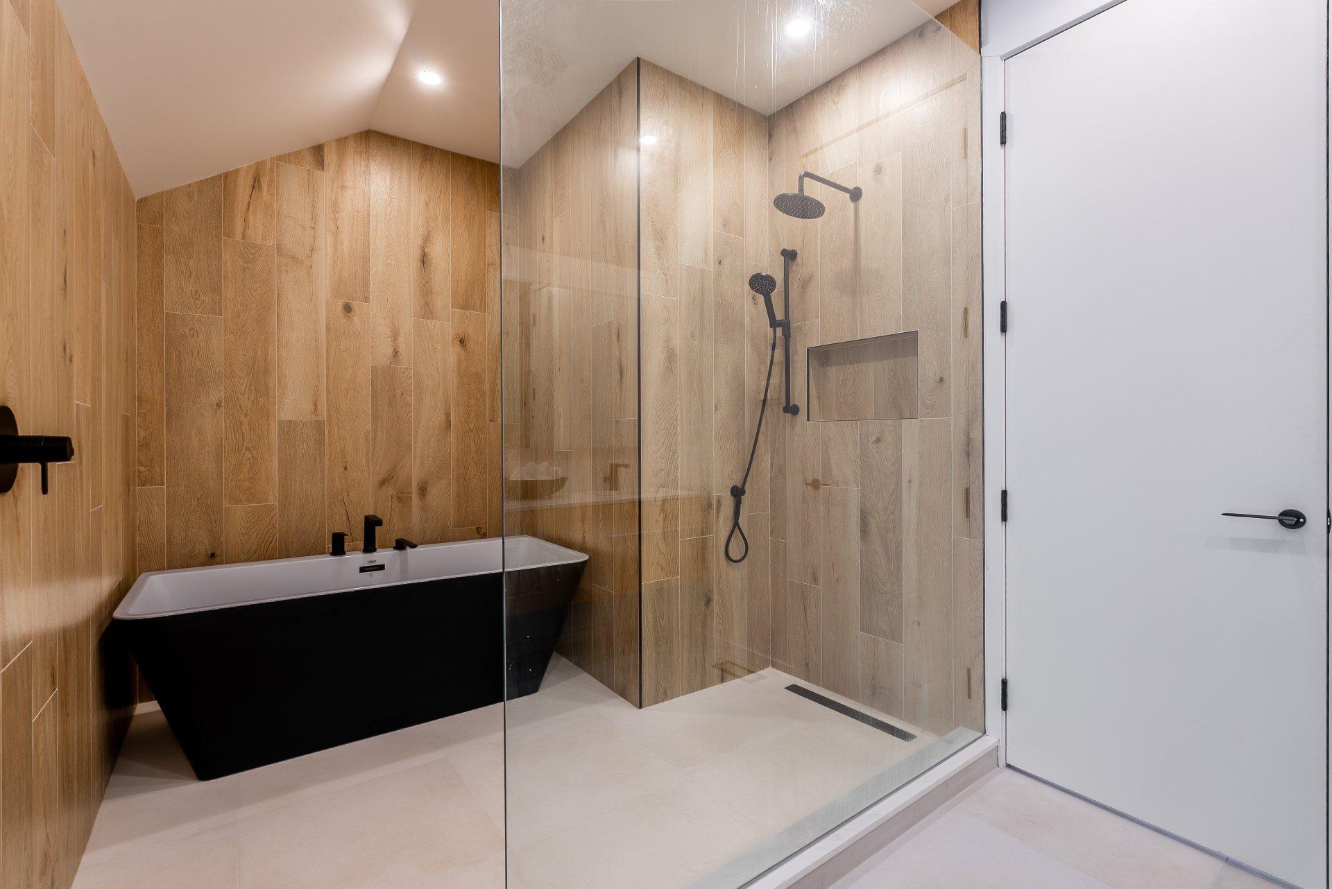 









705


Rue Westchester

,
Baie-d'Urfé,




QC
H9X2R9

