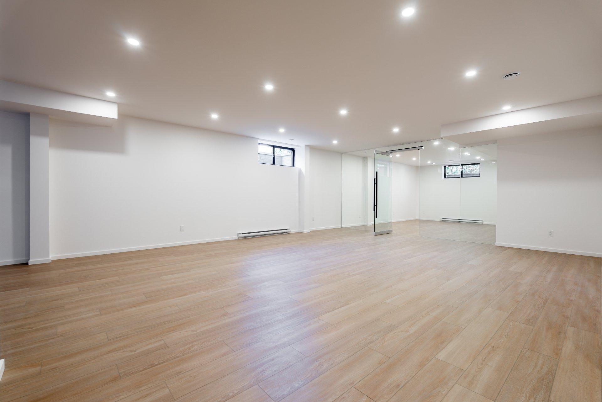 









705


Rue Westchester

,
Baie-d'Urfé,




QC
H9X2R9

