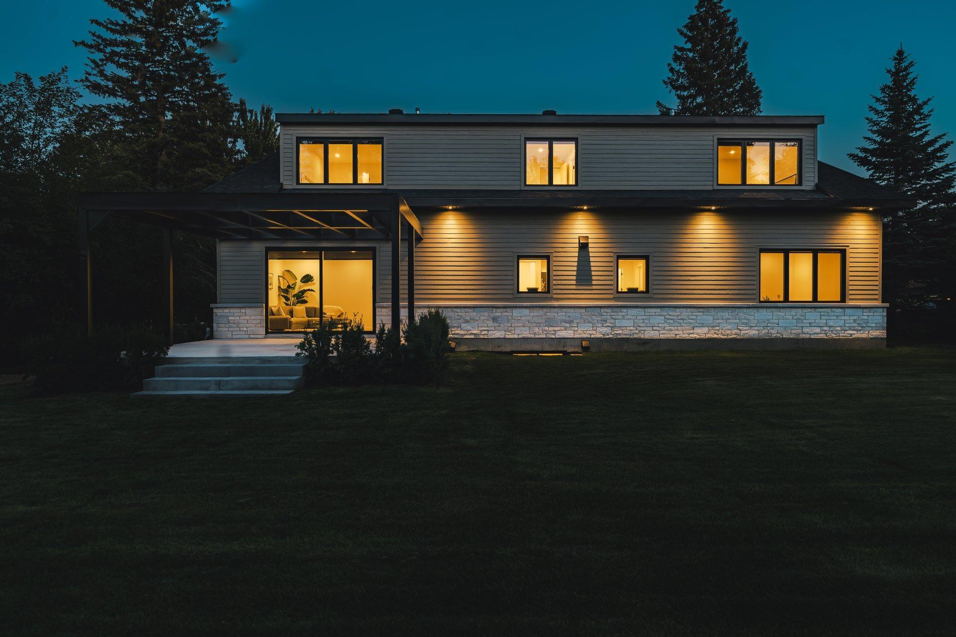 









705


Rue Westchester

,
Baie-d'Urfé,




QC
H9X2R9

