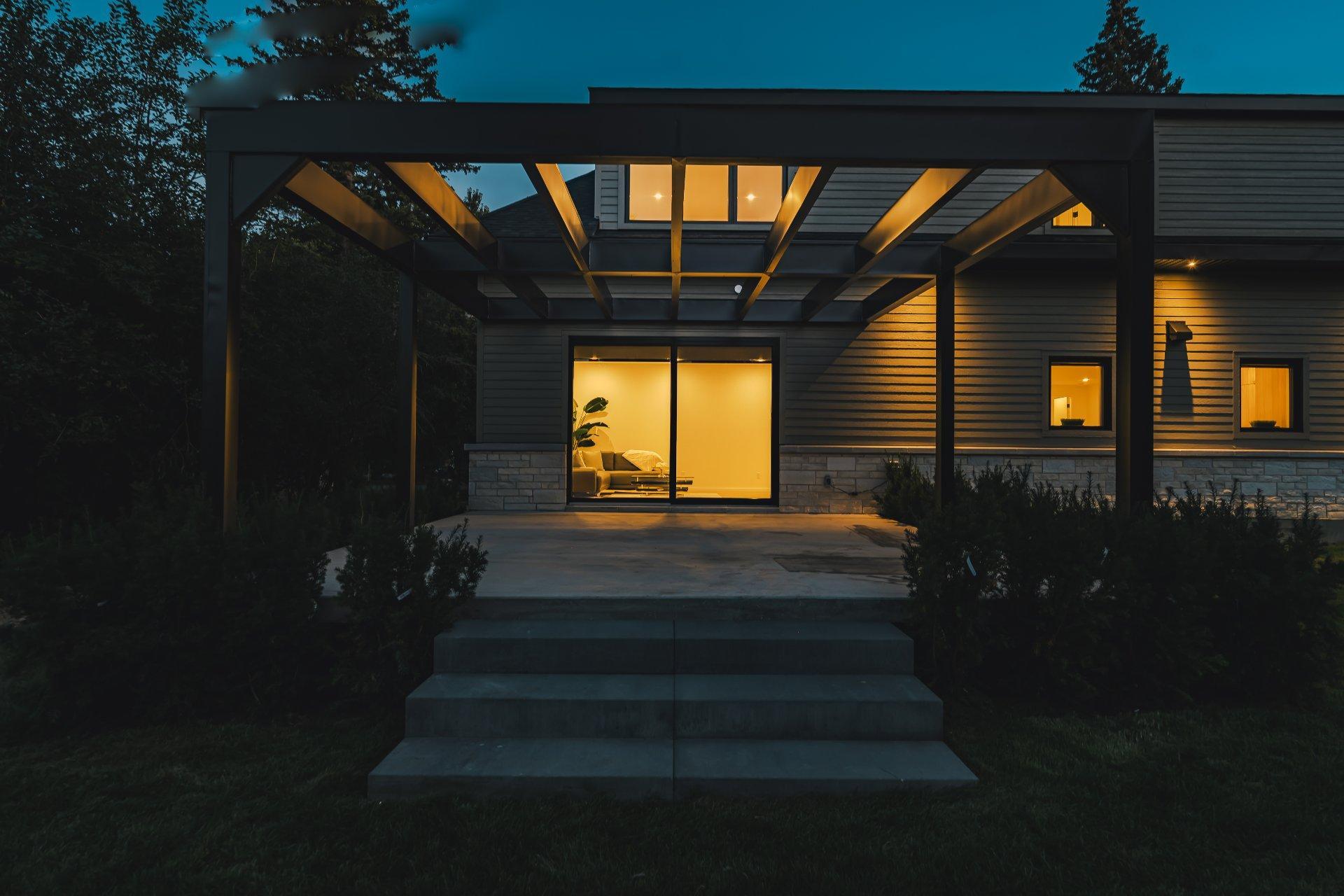 









705


Rue Westchester

,
Baie-d'Urfé,




QC
H9X2R9

