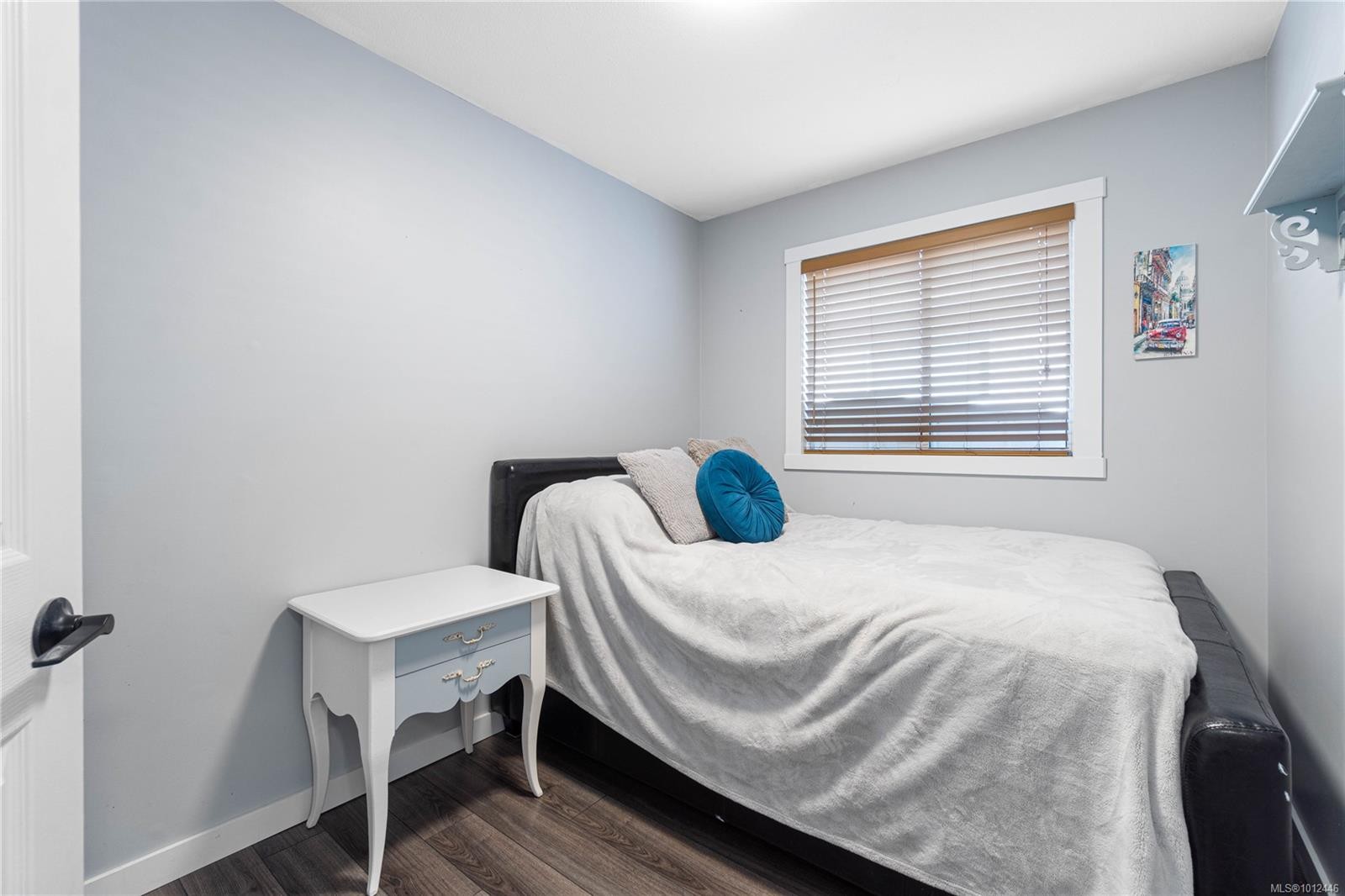 









5804


Tweedsmuir

Cres,
Nanaimo,




BC
V9T 5Y6

