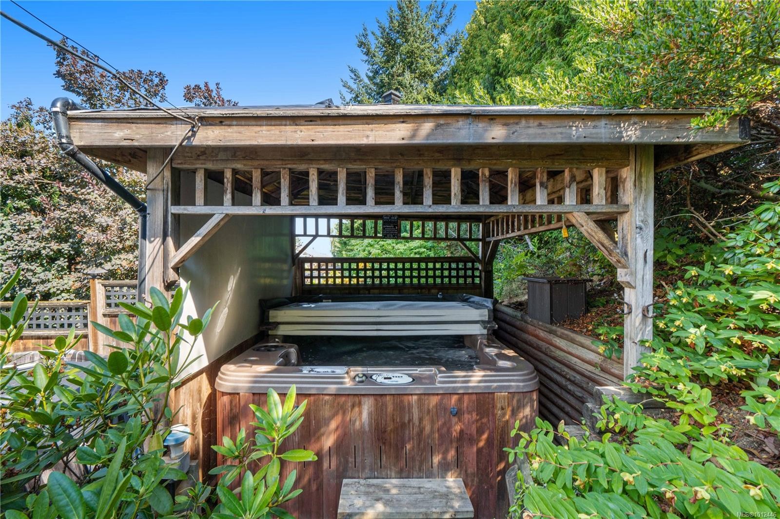 









5804


Tweedsmuir

Cres,
Nanaimo,




BC
V9T 5Y6

