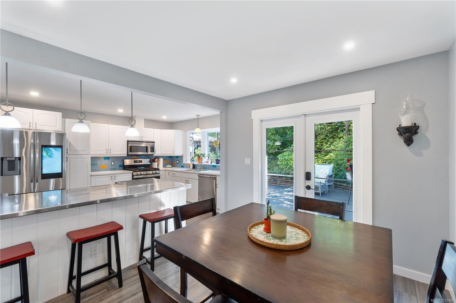 









5804


Tweedsmuir

Cres,
Nanaimo,




BC
V9T 5Y6

