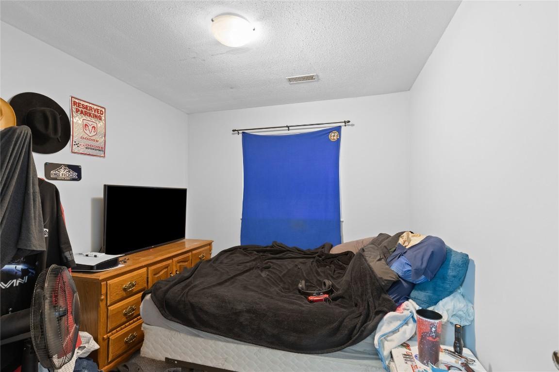 









5773


Tern

Place,
Vernon,




BC
V1H 1R2

