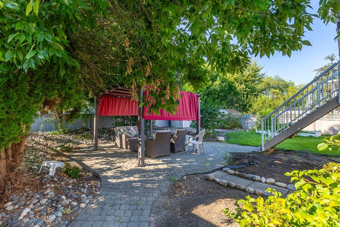 









5773


Tern

Place,
Vernon,




BC
V1H 1R2

