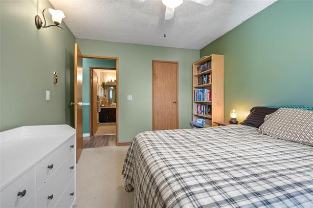









3


Burland

AVE, 304,
Winnipeg,




MB
R2N 2E4

