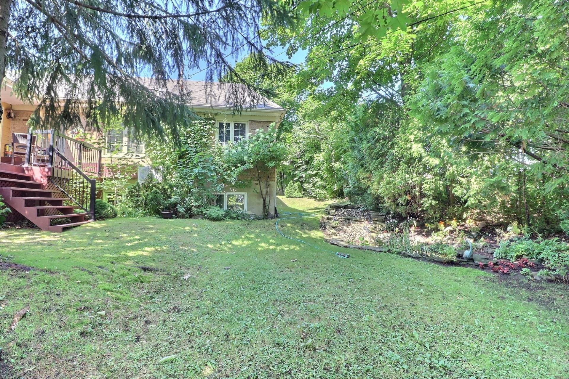 









60


Av. des Rapides

,
Québec (Beauport),




QC
G1C1H5

