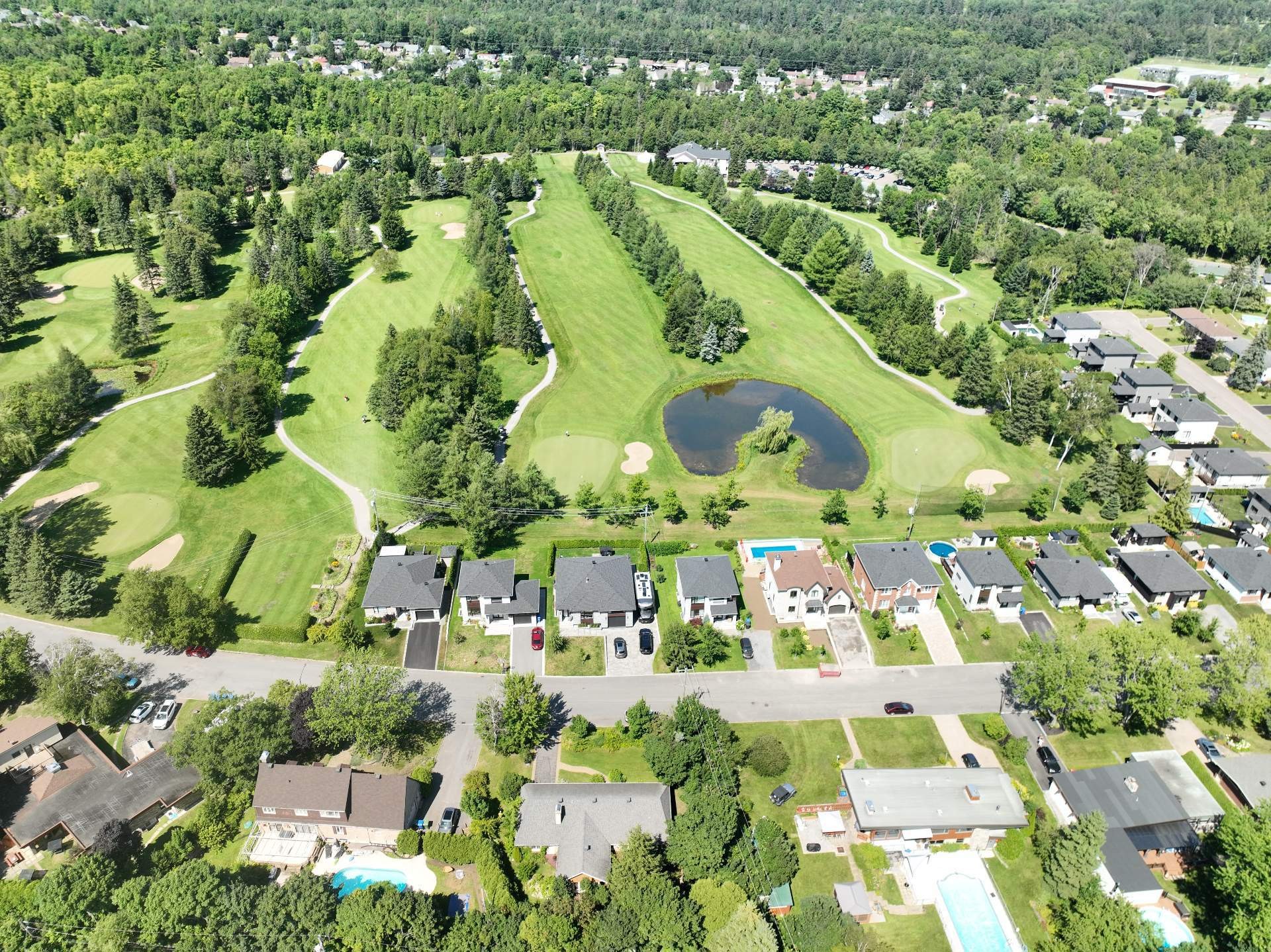 









60


Av. des Rapides

,
Québec (Beauport),




QC
G1C1H5

