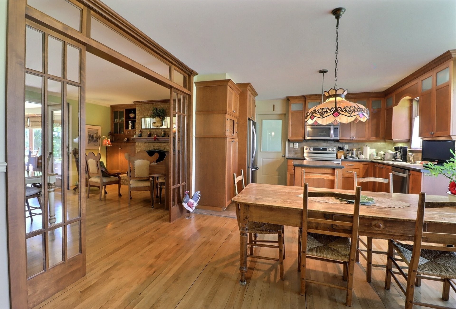 









60


Av. des Rapides

,
Québec (Beauport),




QC
G1C1H5

