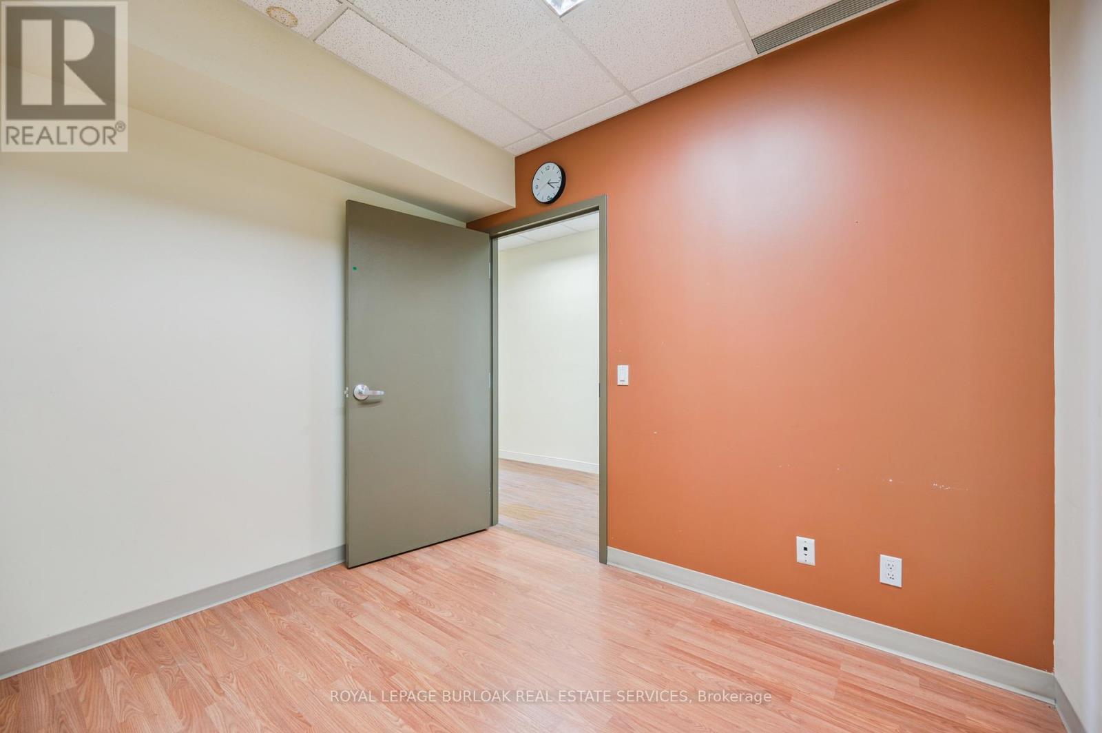 












200 - 751 VICTORIA STREET S

,
Kitchener,




Ontario
N2M5N4

