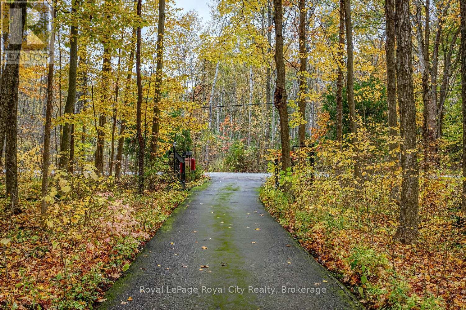 












1158 CONSERVATION ROAD E

,
Milton,




Ontario
L0P1B0

