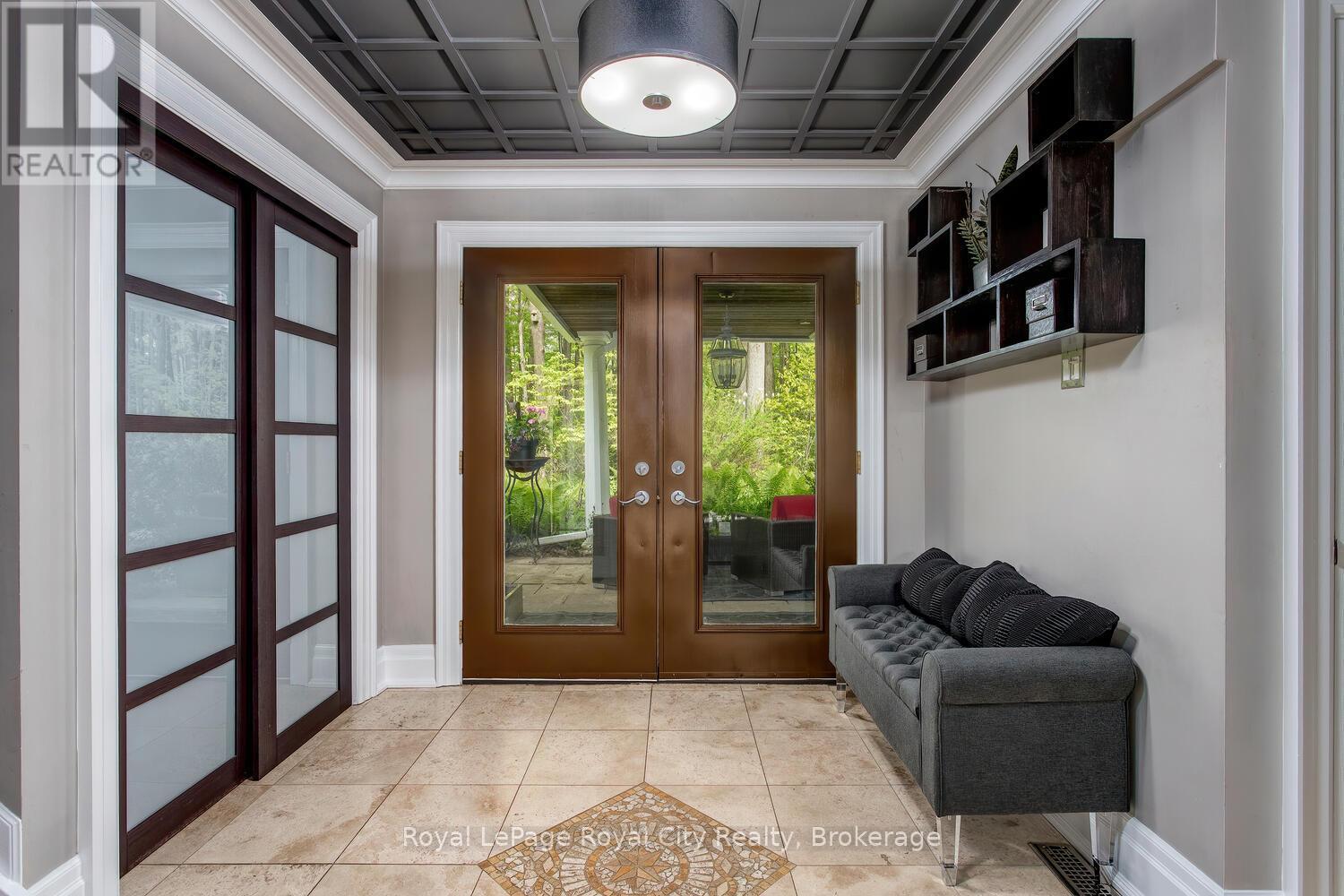 












1158 CONSERVATION ROAD E

,
Milton,




Ontario
L0P1B0

