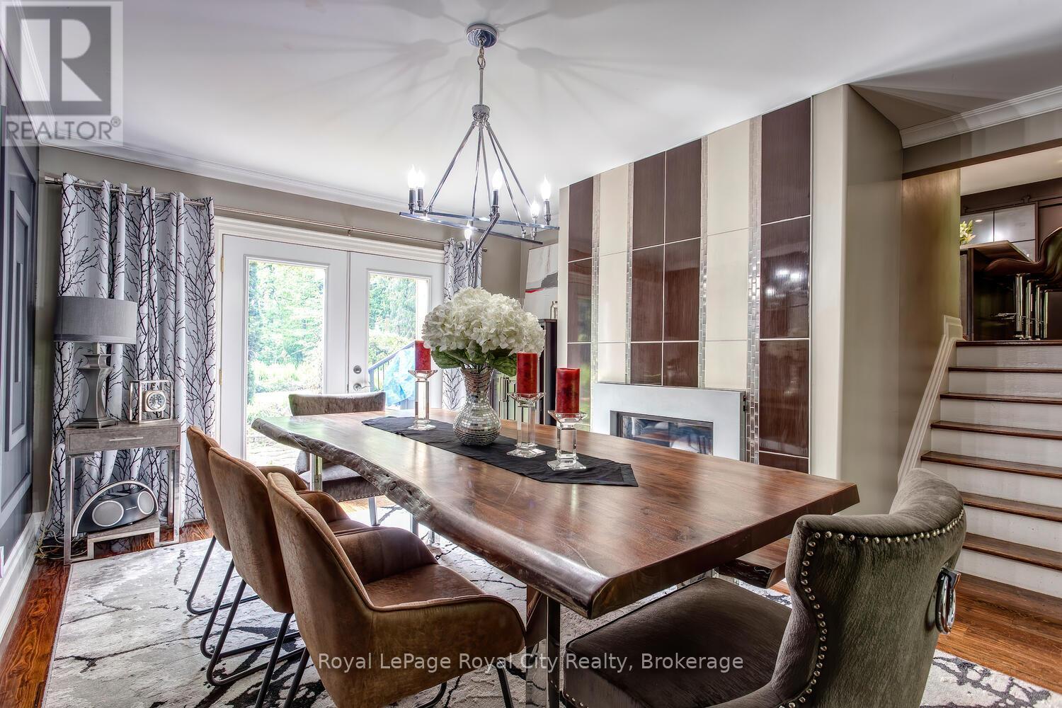 












1158 CONSERVATION ROAD E

,
Milton,




Ontario
L0P1B0

