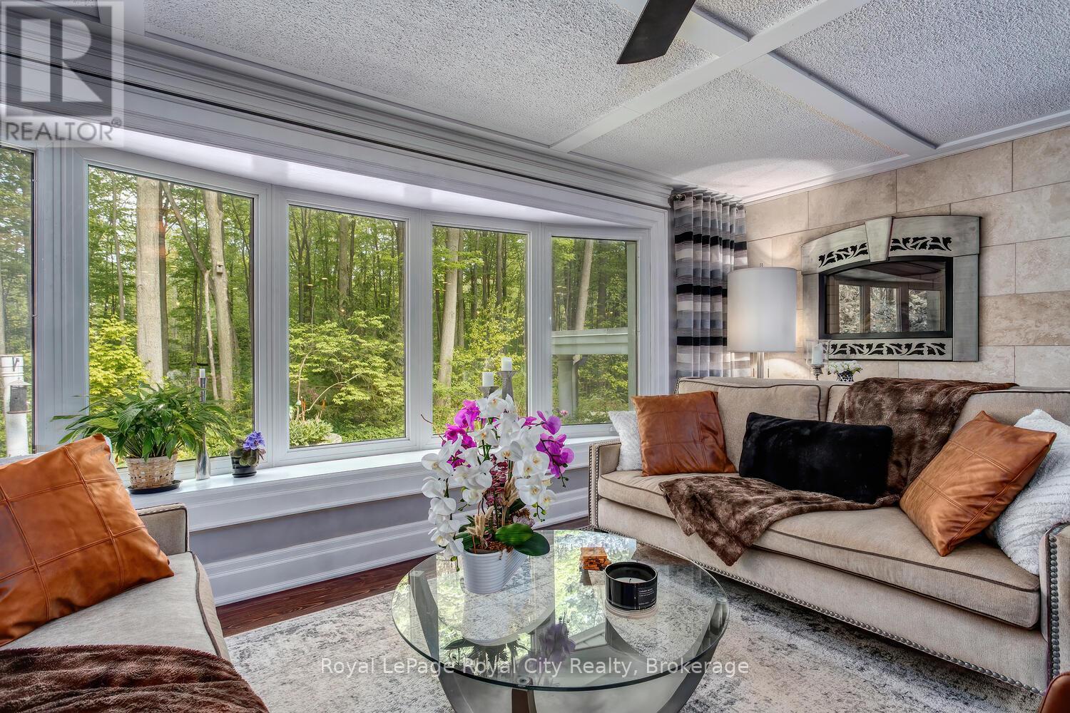 












1158 CONSERVATION ROAD E

,
Milton,




Ontario
L0P1B0

