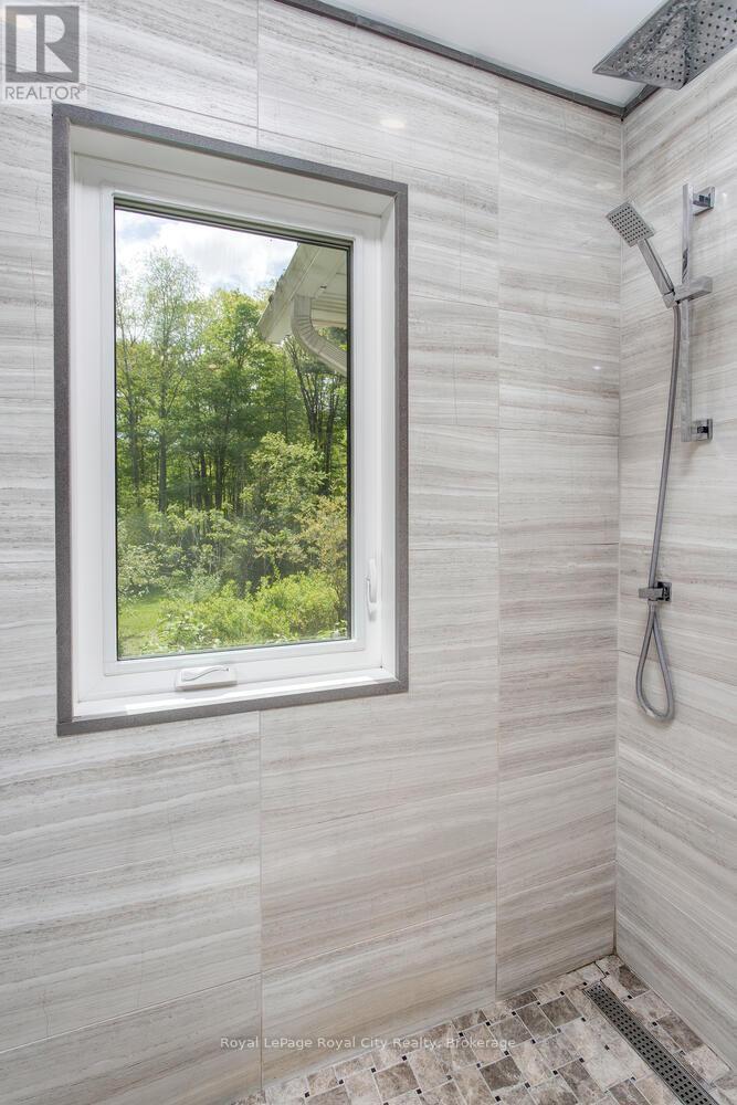 












1158 CONSERVATION ROAD E

,
Milton,




Ontario
L0P1B0

