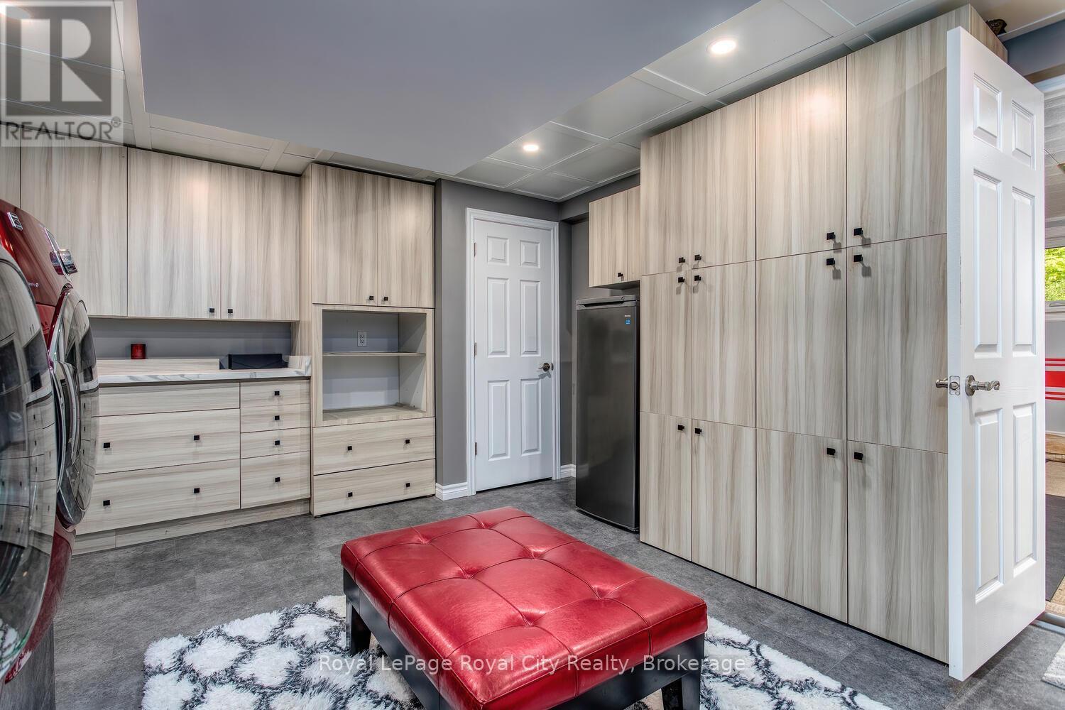 












1158 CONSERVATION ROAD E

,
Milton,




Ontario
L0P1B0

